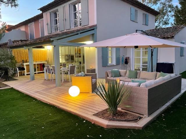Les Restanques Maison Du Lac 4 Chambres Grimaud Eksteriør billede